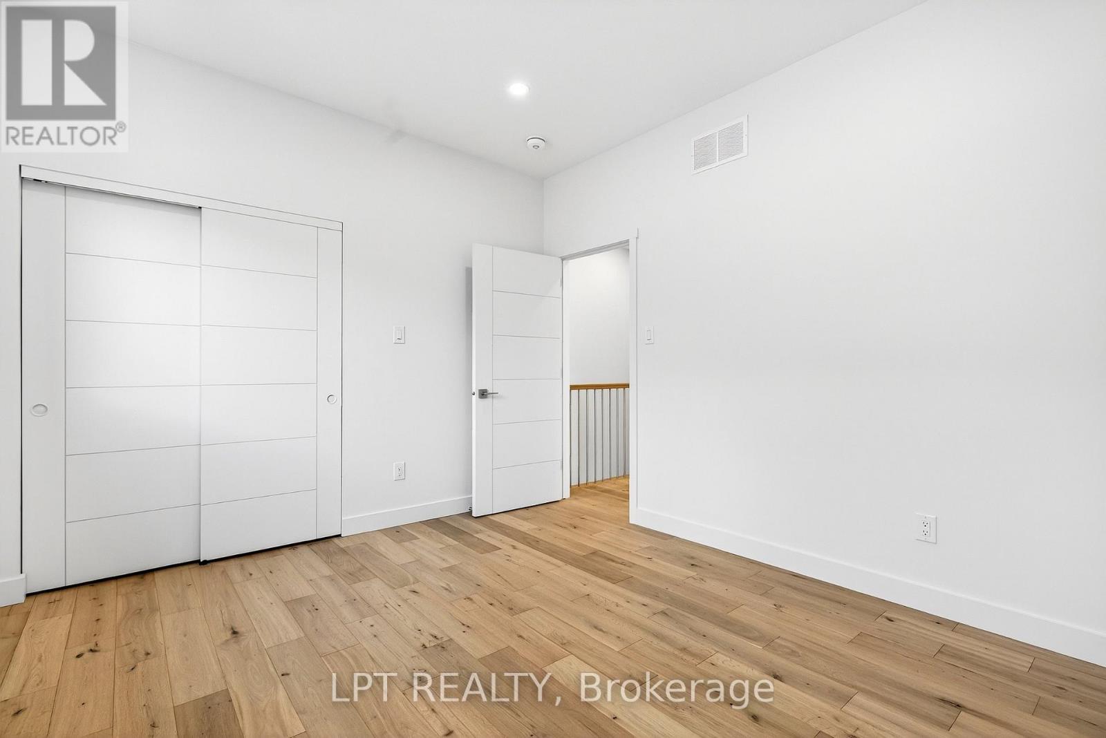 14 Stevens Avenue Property Photo 25