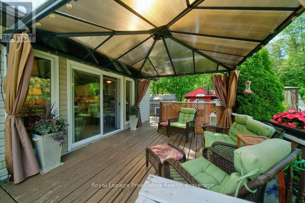 1012 Lakeshore Drive Property Photo 8