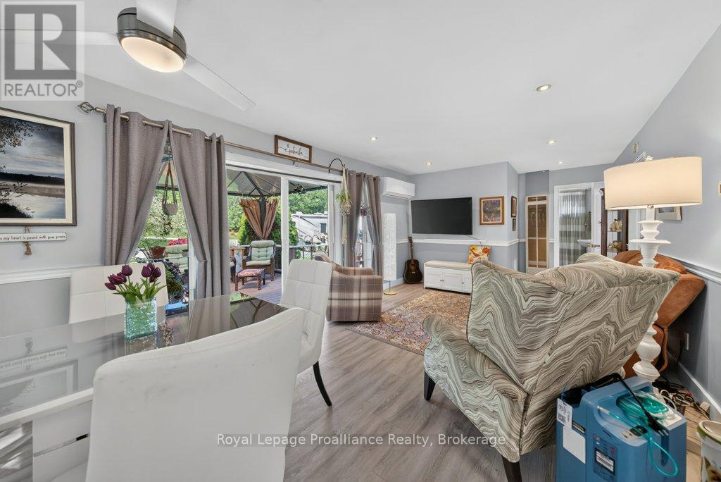 1012 Lakeshore Drive Property Photo 12