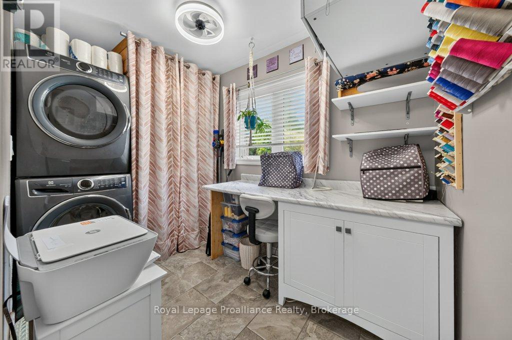 1012 Lakeshore Drive Property Photo 24