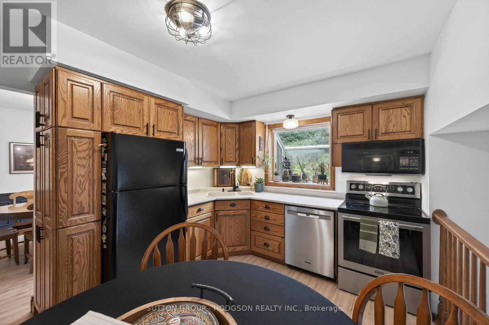 47 Fairlane Crescent Property Photo 11