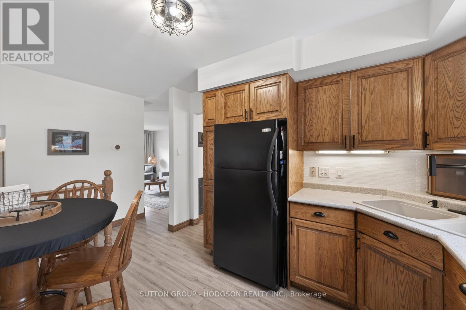 47 Fairlane Crescent Property Photo 12