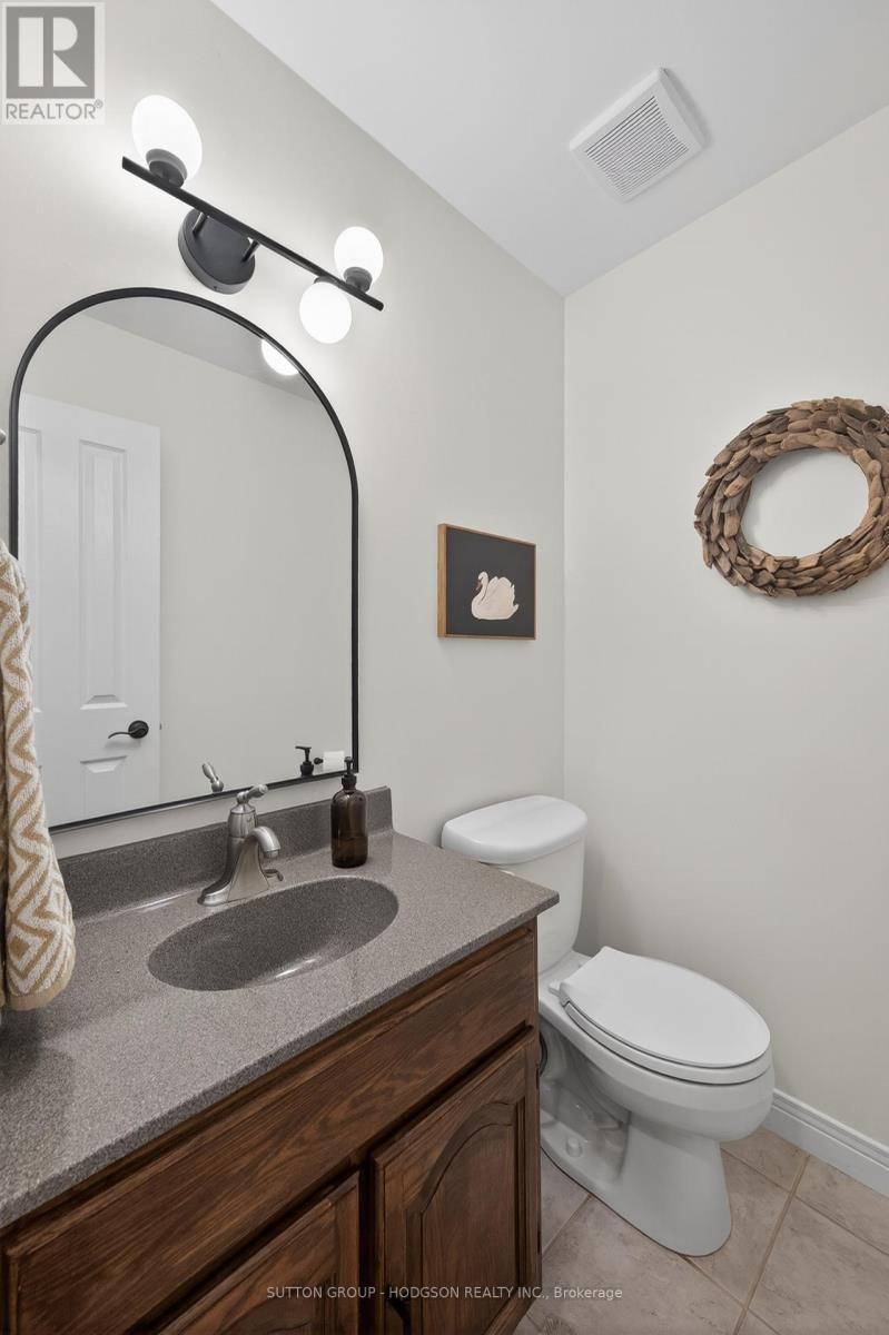 47 Fairlane Crescent Property Photo 18