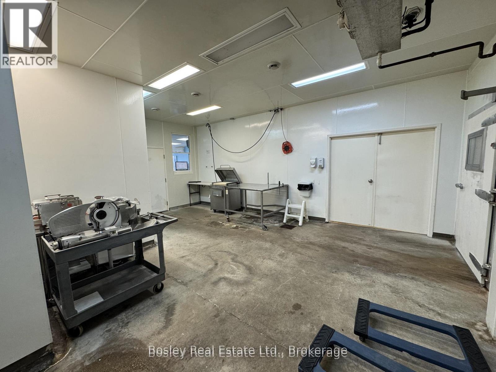 1843 23rd Street E Property Photo 15