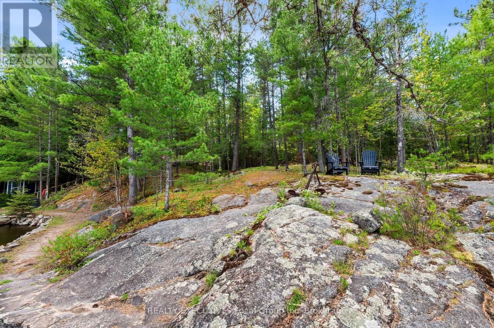 98 Grey Rock Lane Property Photo 46
