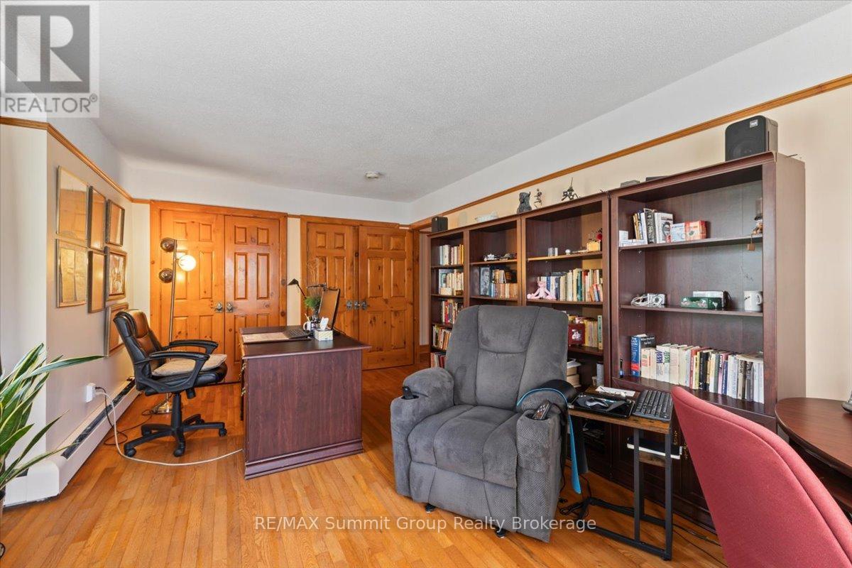 774549 Highway 10 Property Photo 25