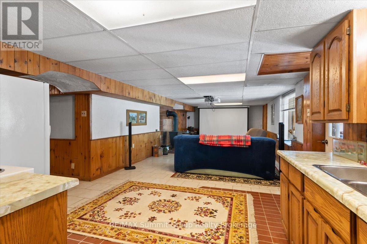 774549 Highway 10 Property Photo 27
