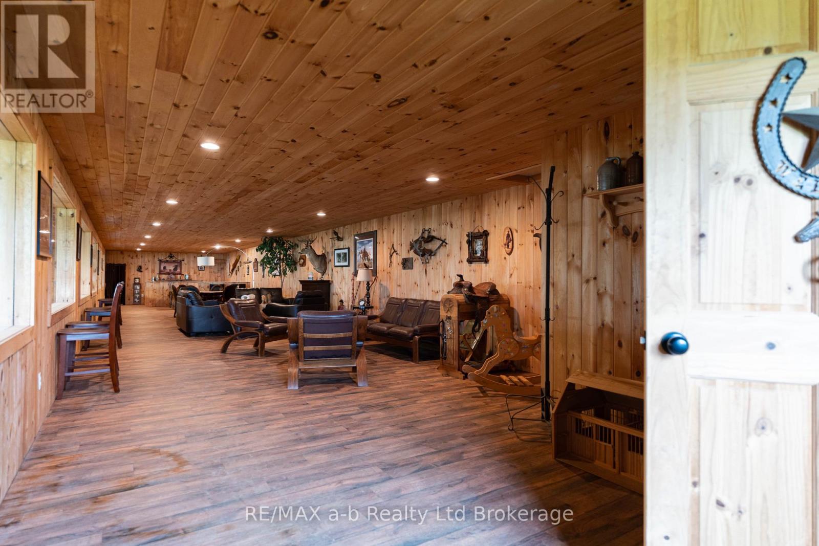 55226 Best Line Property Photo 43