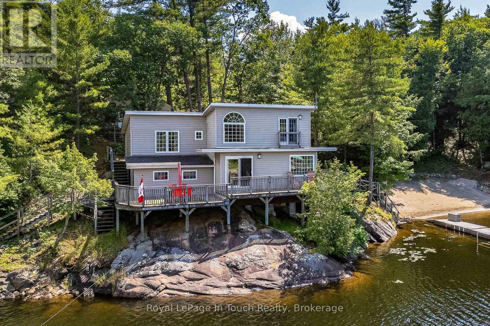 9794 GEORGIAN BAY SHORE N Property Photo 1