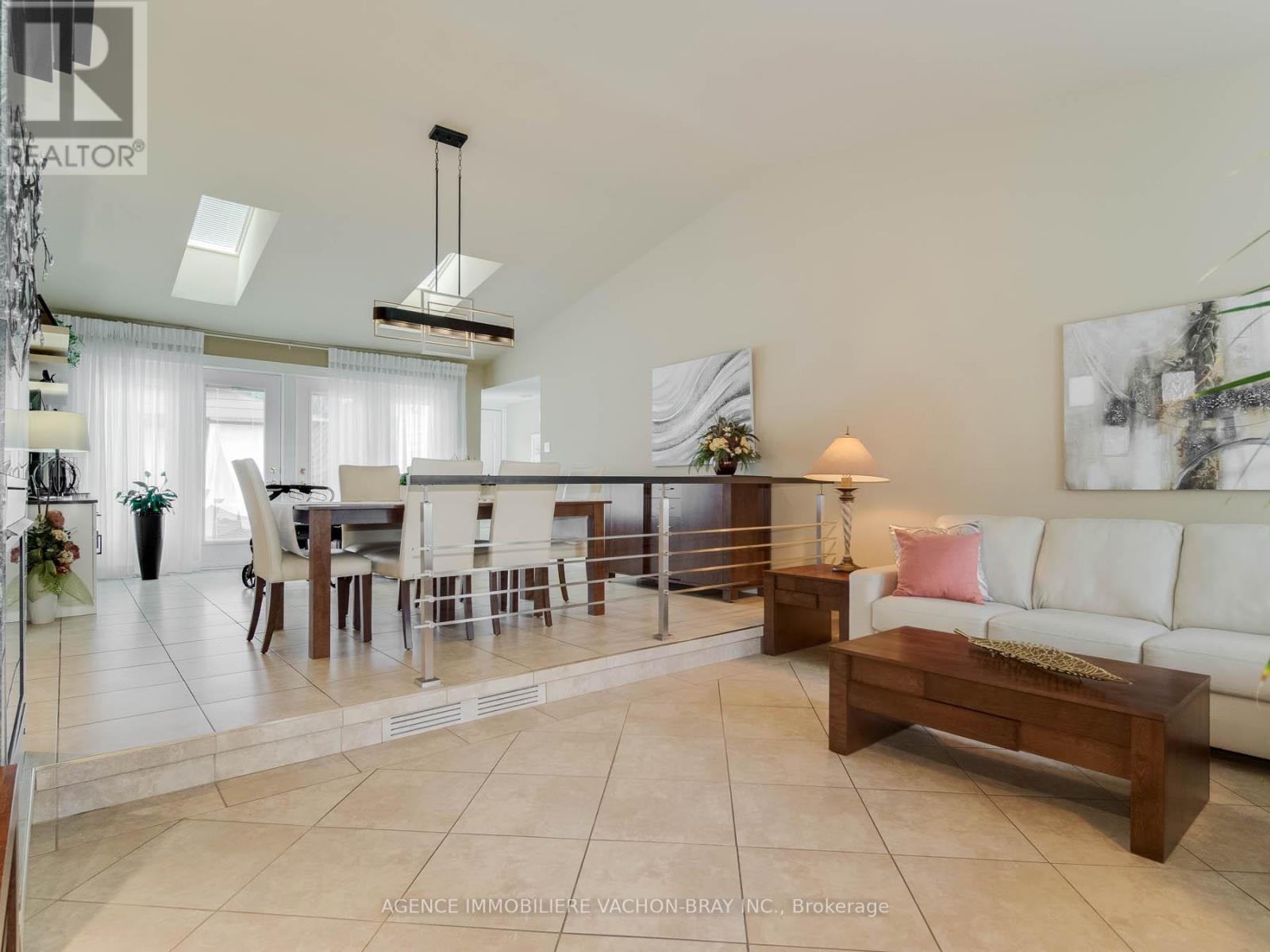 21050 Juniper Avenue Property Photo 11