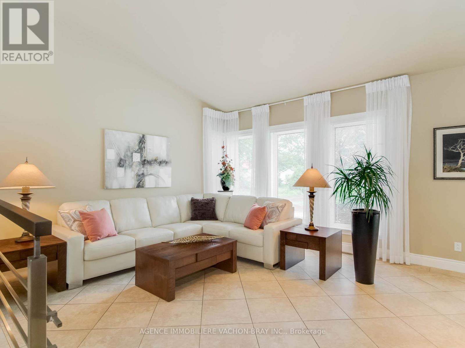 21050 Juniper Avenue Property Photo 12