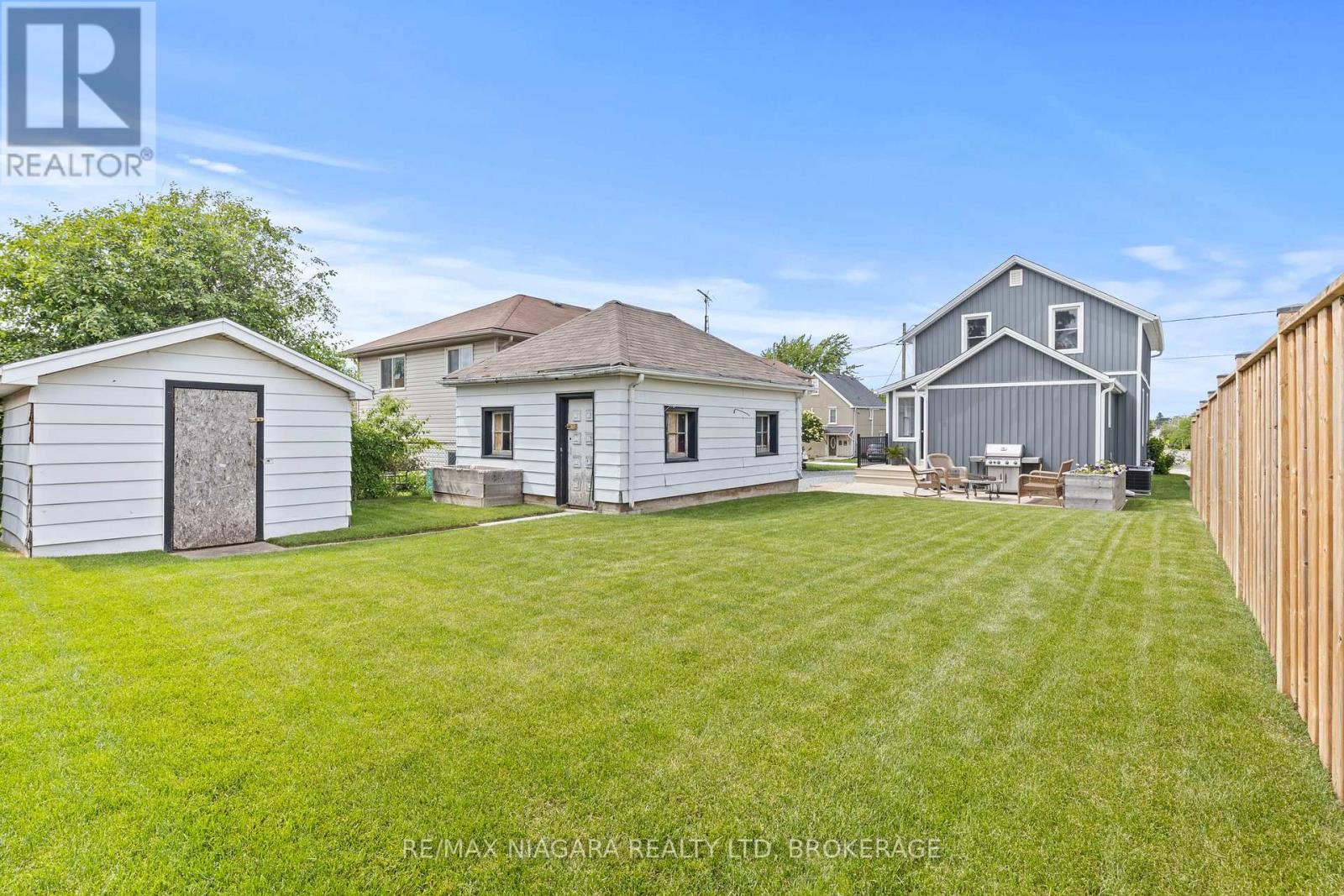 47 Sullivan Avenue Property Photo 2