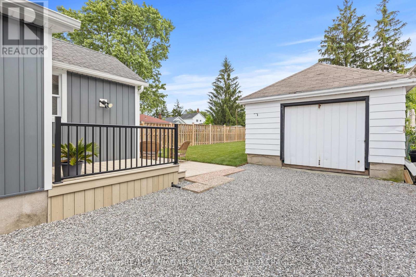 47 Sullivan Avenue Property Photo 6