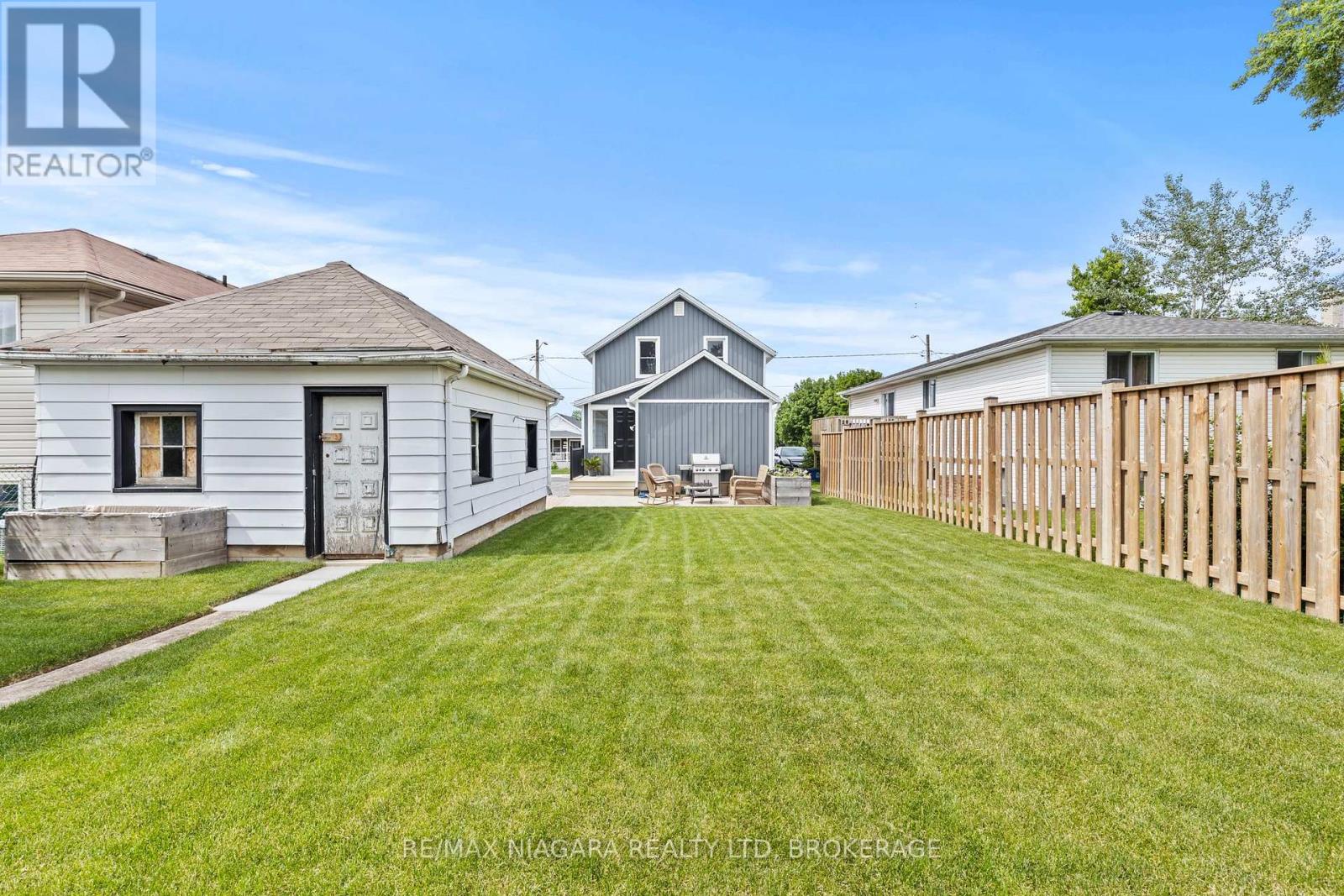 47 Sullivan Avenue Property Photo 8