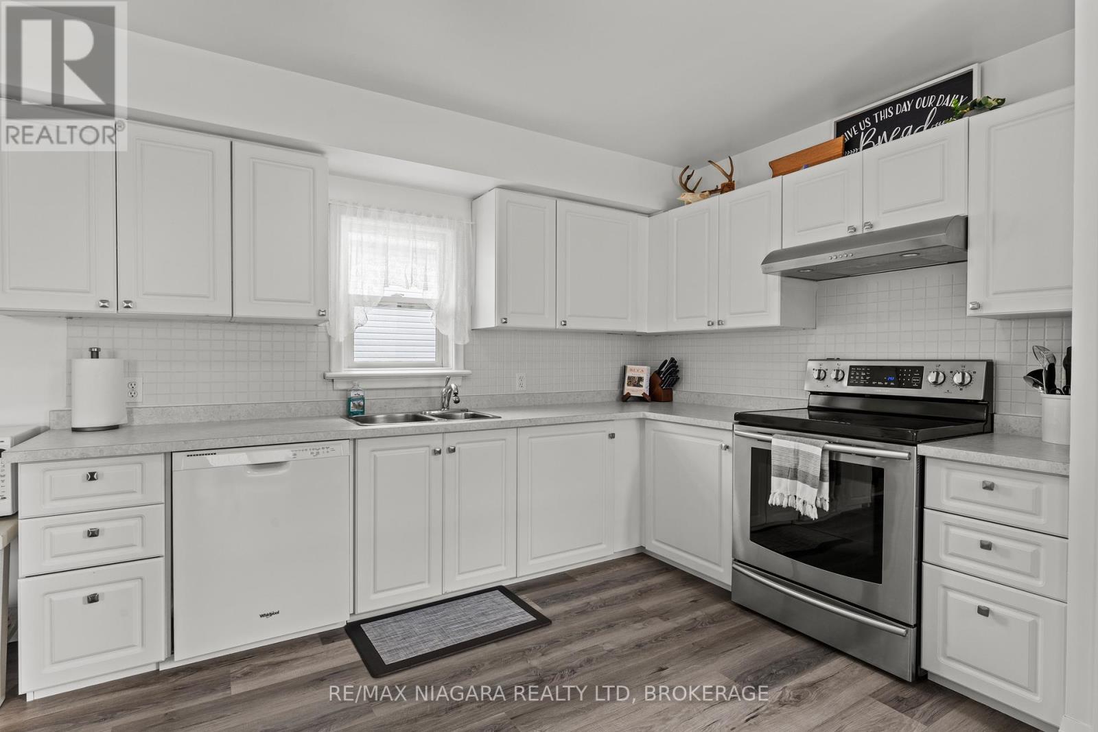 47 Sullivan Avenue Property Photo 16