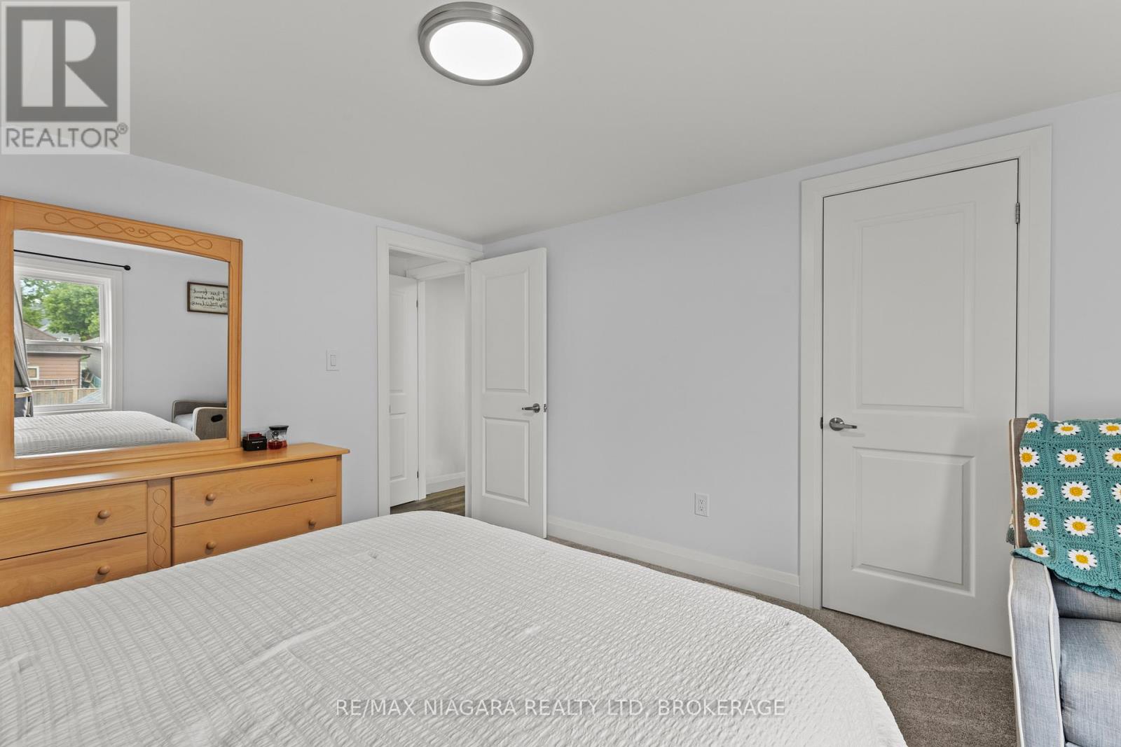47 Sullivan Avenue Property Photo 25