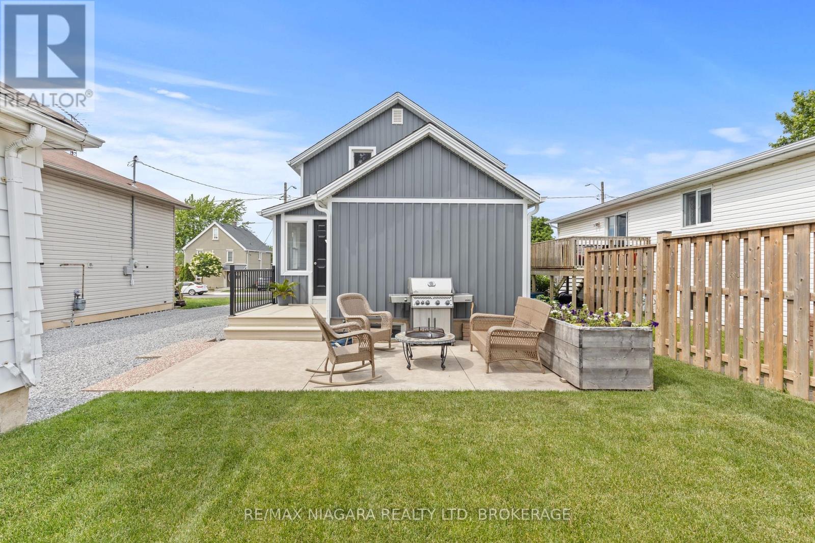47 Sullivan Avenue Property Photo 36