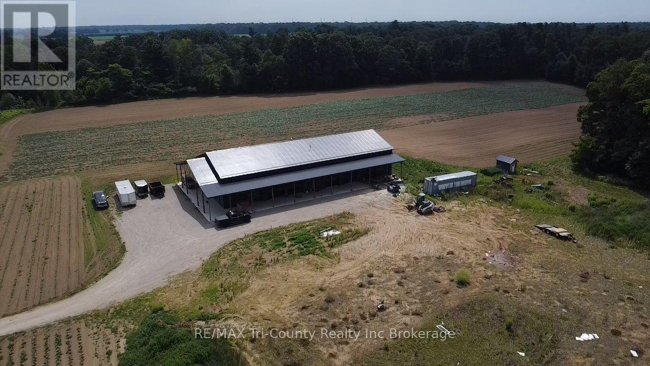 49975 Vienna Line Property Photo 3
