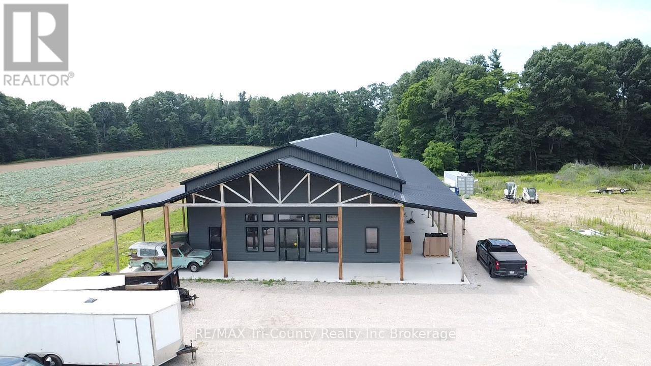 49975 Vienna Line Property Photo 6