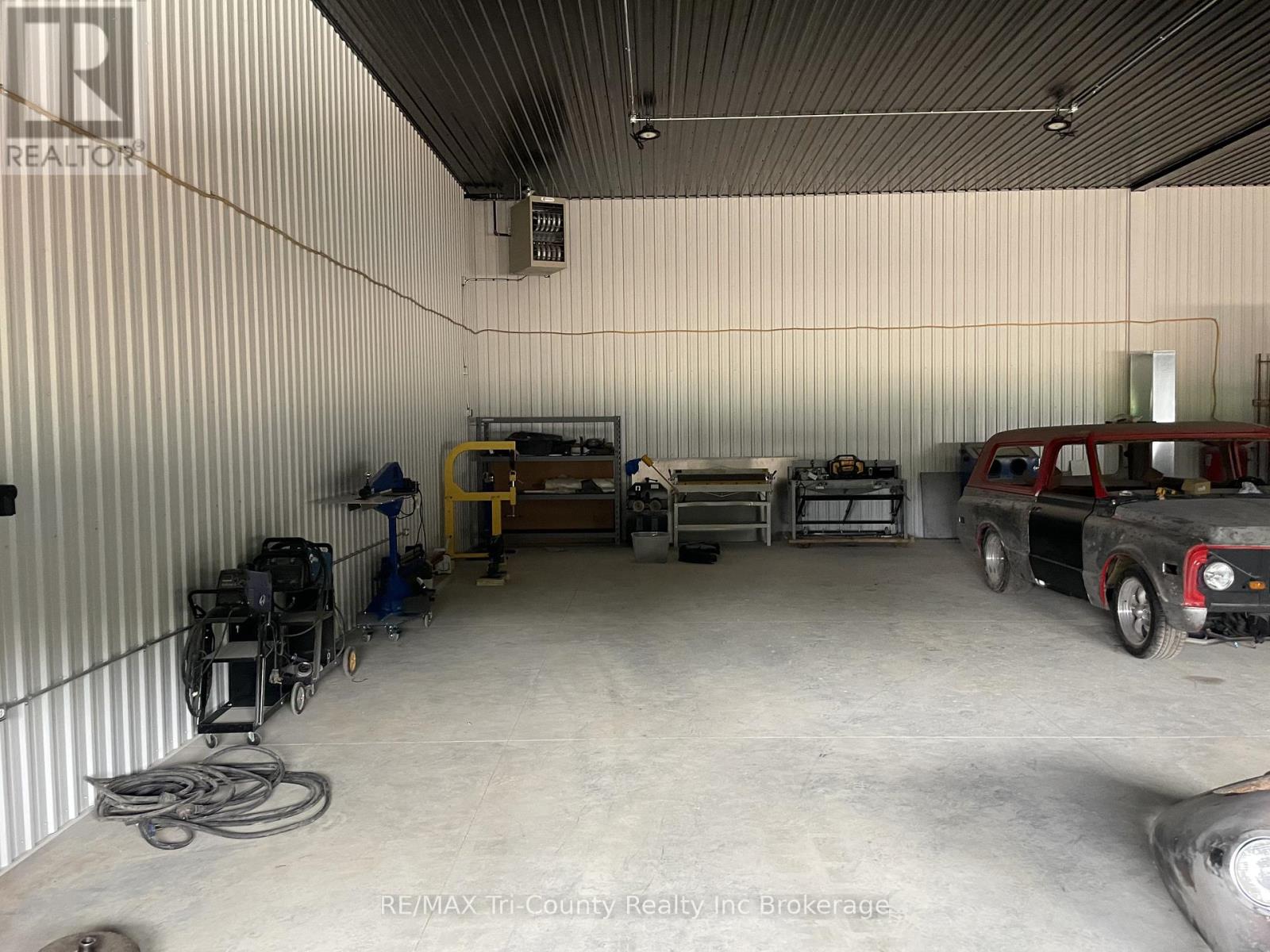 49975 Vienna Line Property Photo 17