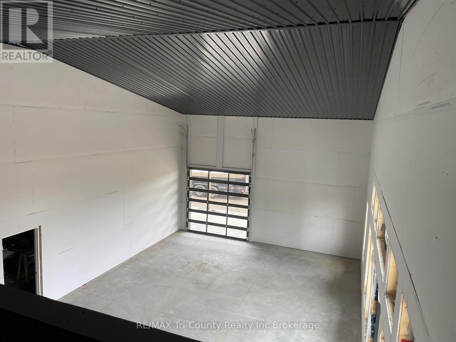 49975 Vienna Line Property Photo 21