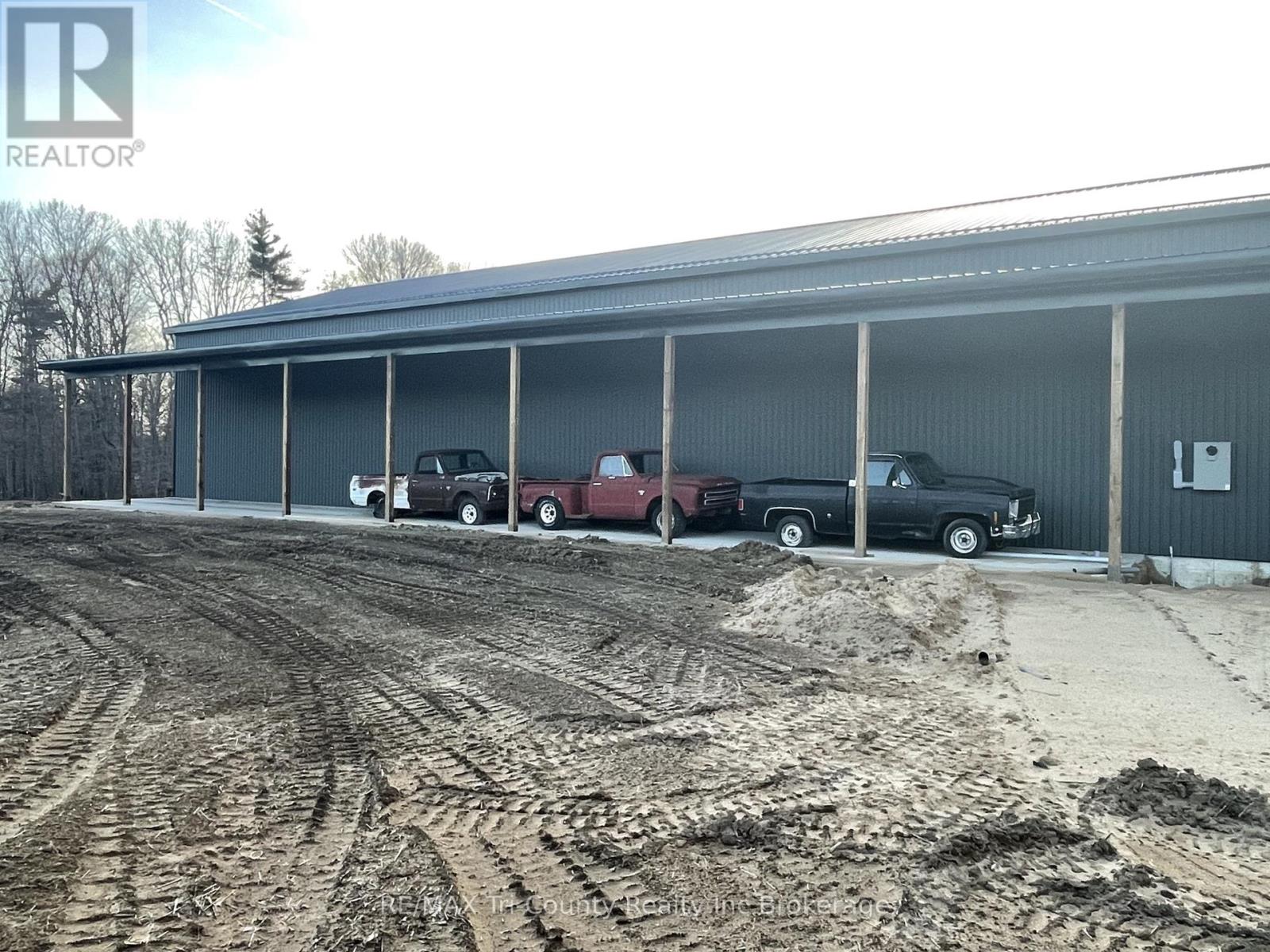 49975 Vienna Line Property Photo 24