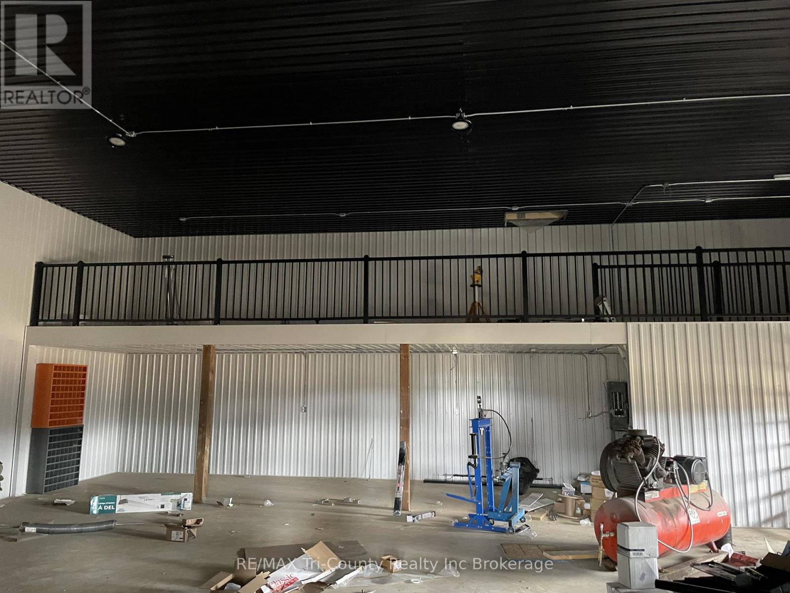 49975 Vienna Line Property Photo 26
