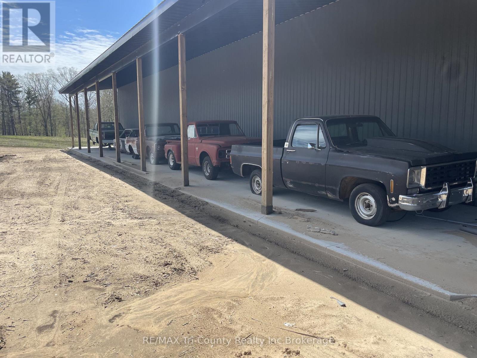 49975 Vienna Line Property Photo 31