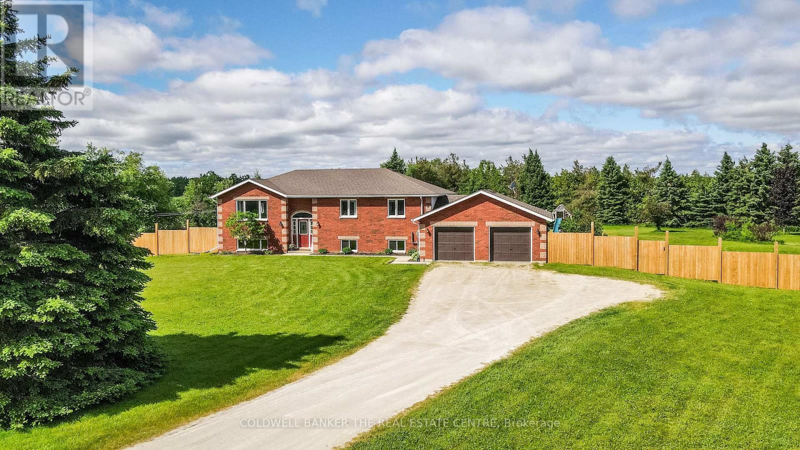 516490 County Rd 124 Road Property Photo 1