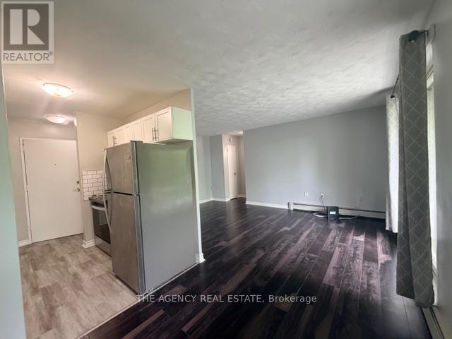 307 - 76 Vanier Drive Property Photo 4
