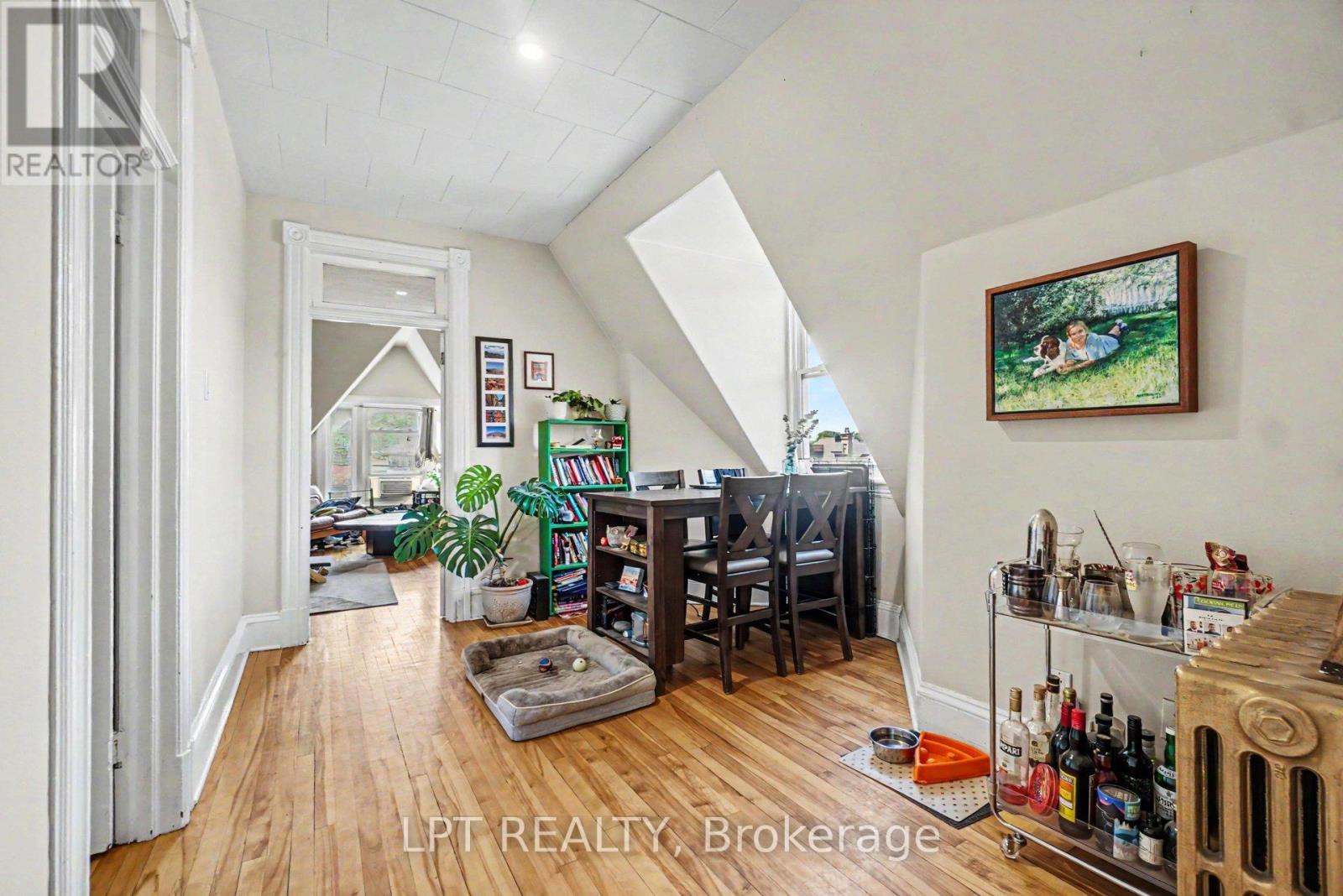 475 Maclaren Street Property Photo 17