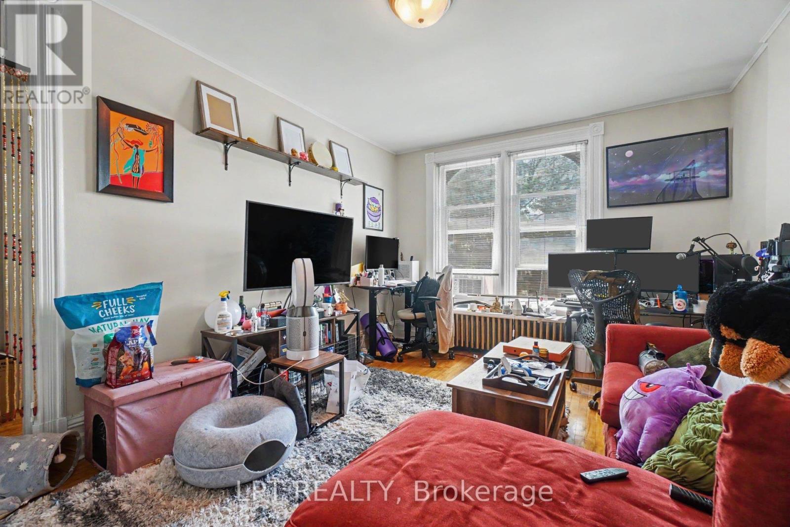 475 Maclaren Street Property Photo 28