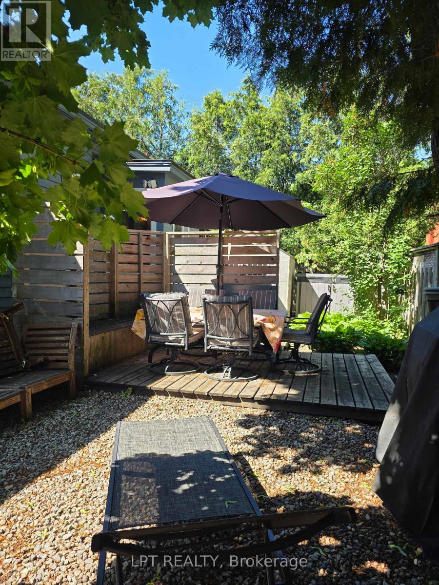 475 Maclaren Street Property Photo 34