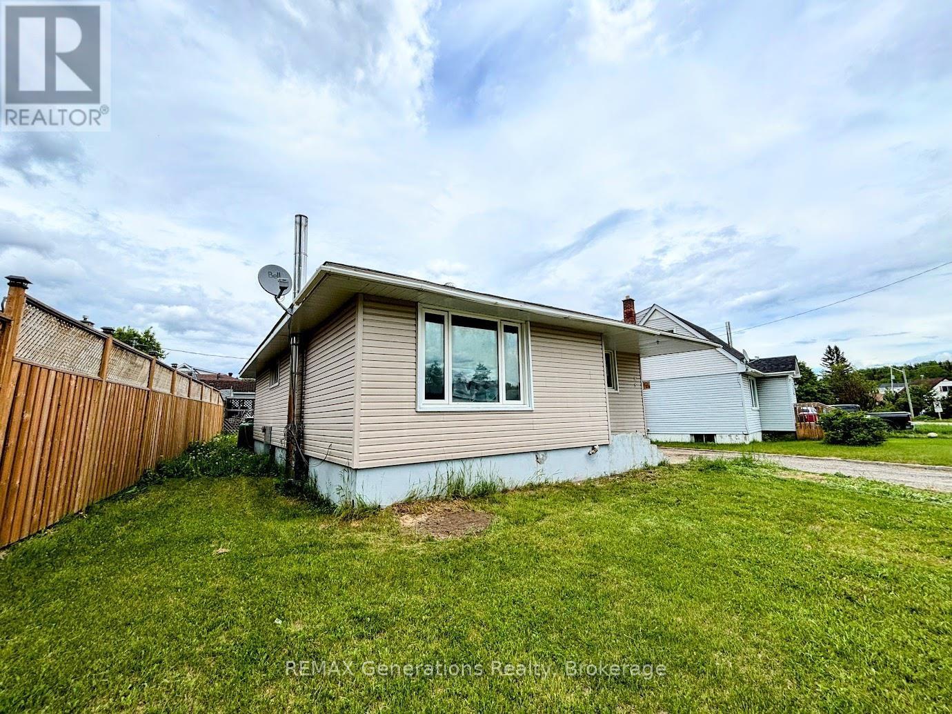 55 Neebig Avenue Property Photo 32