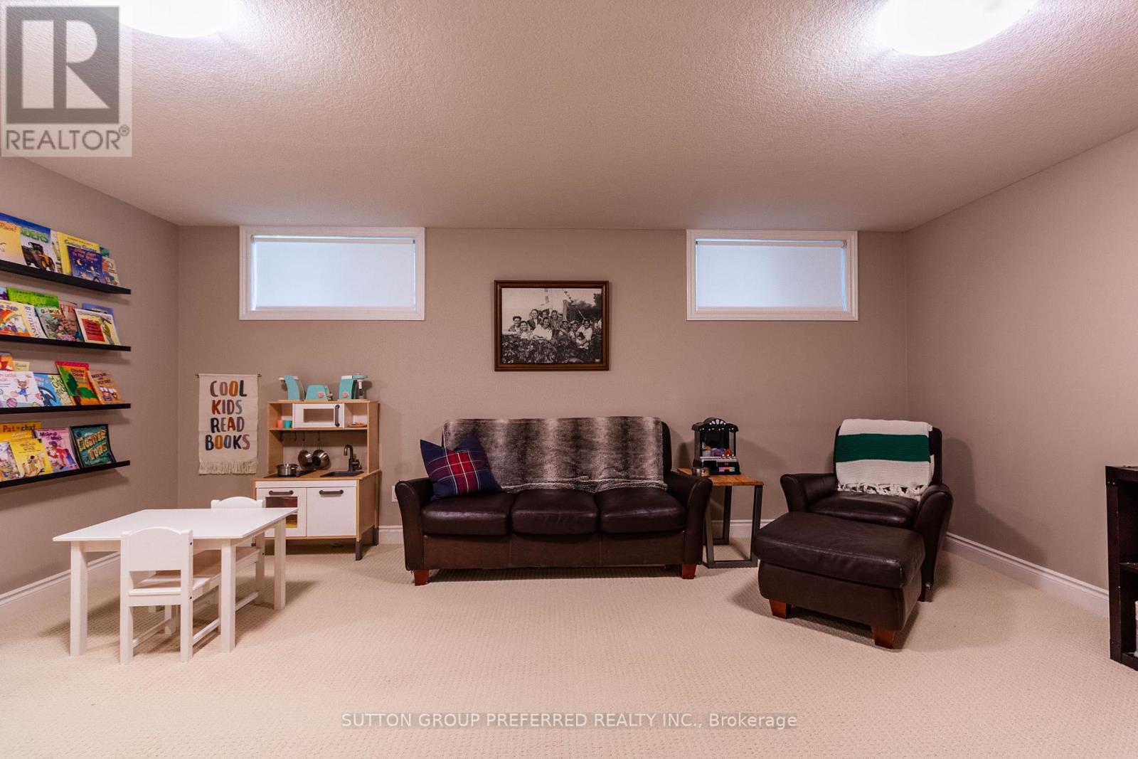 6685 Navin Crescent Property Photo 42