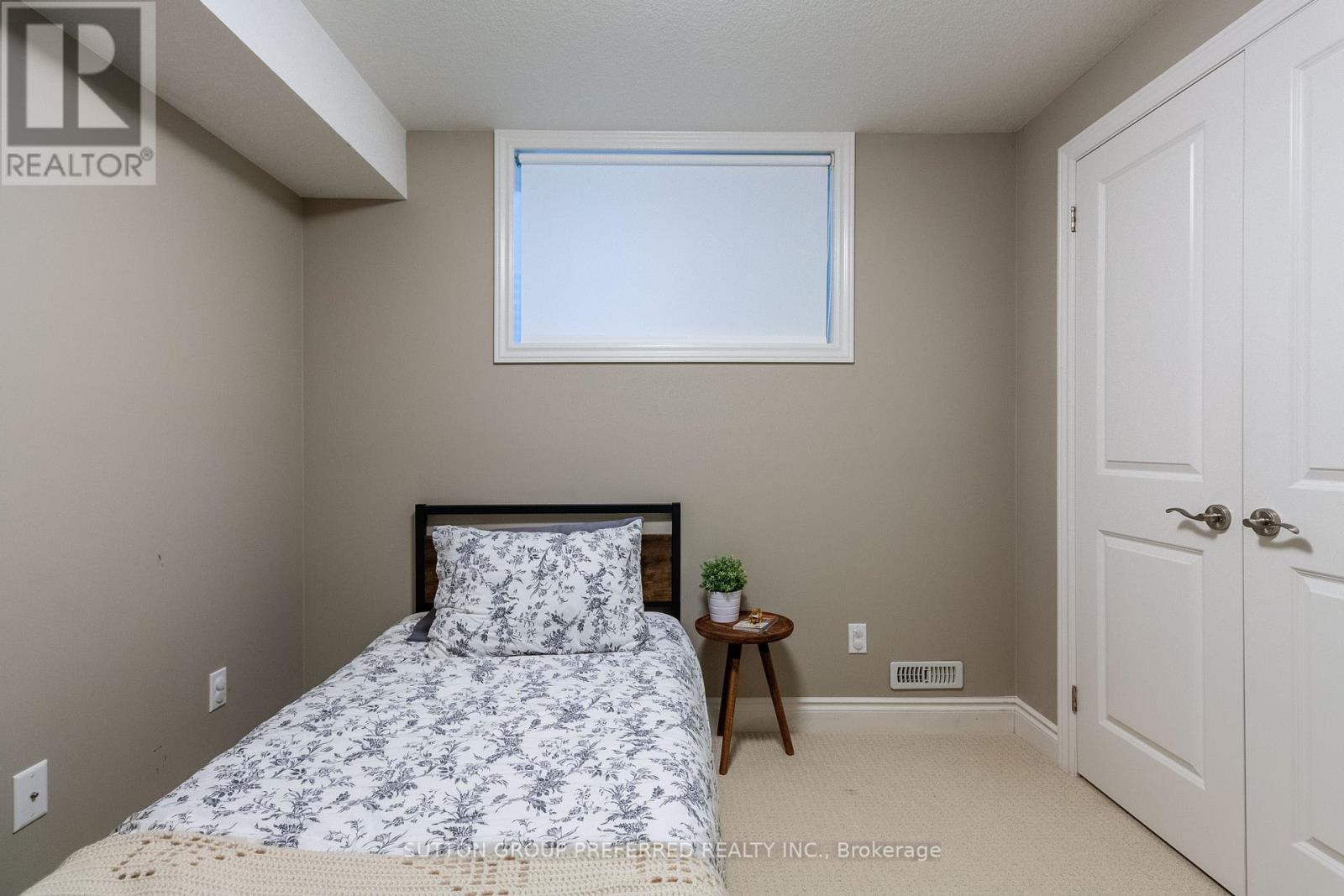 6685 Navin Crescent Property Photo 44