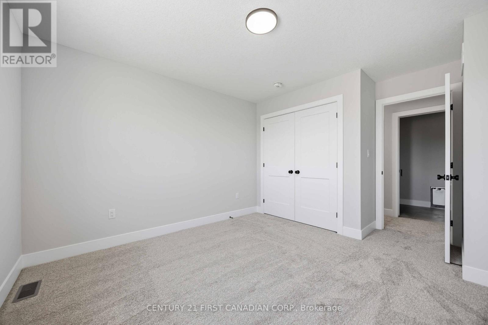 638 Ketter Way Property Photo 15