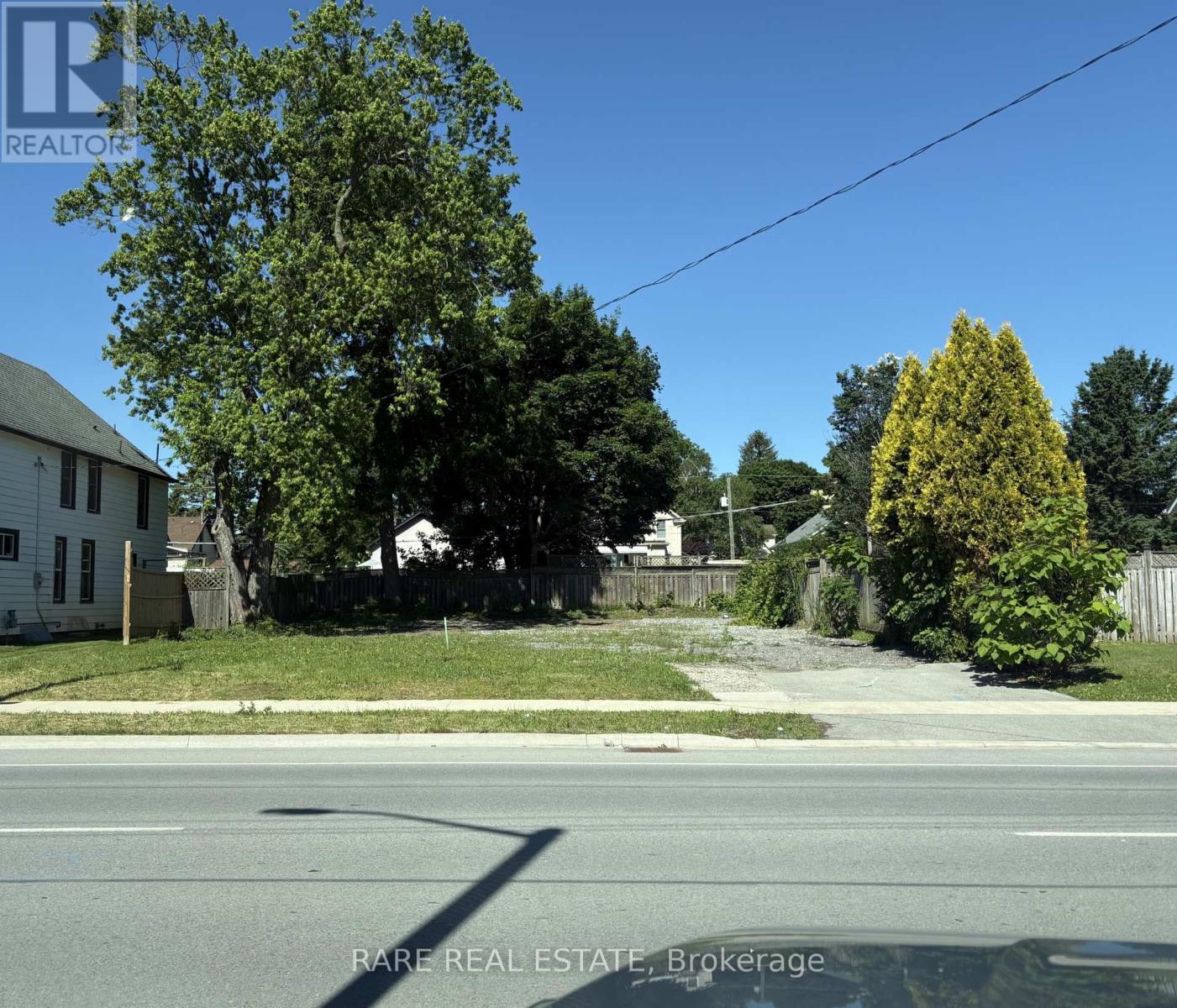 4067 Drummond Road Property Photo 2