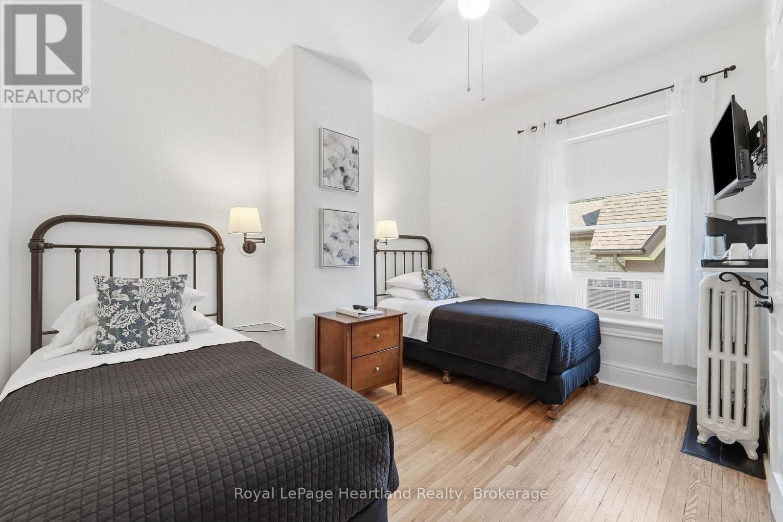 72 Colborne Street Property Photo 20