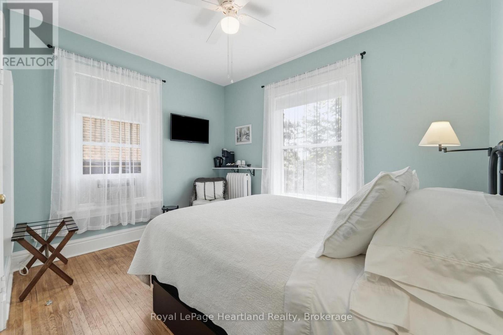 72 Colborne Street Property Photo 23
