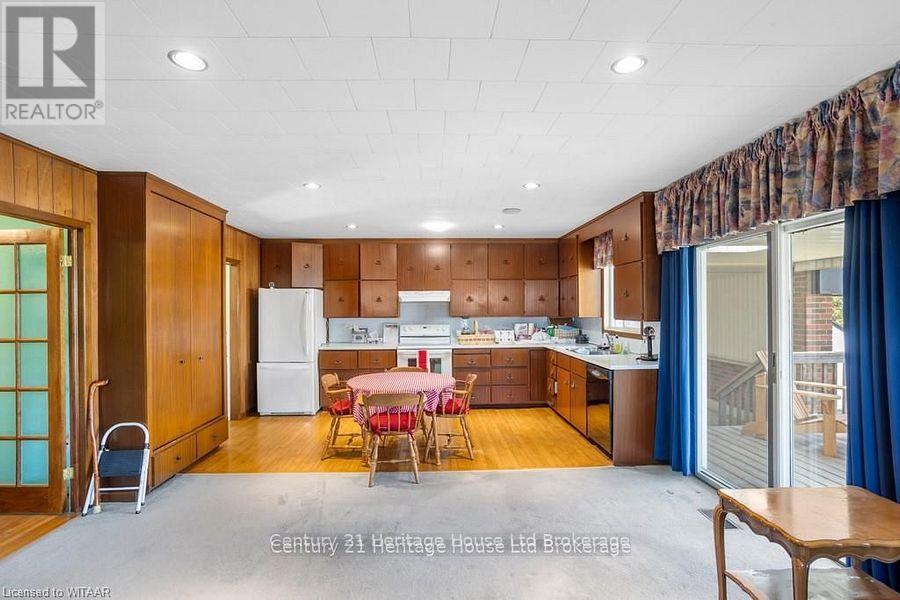 10 Joseph Street Property Photo 7