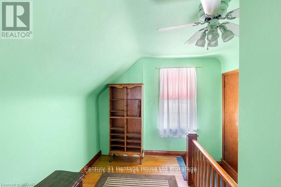 10 Joseph Street Property Photo 17