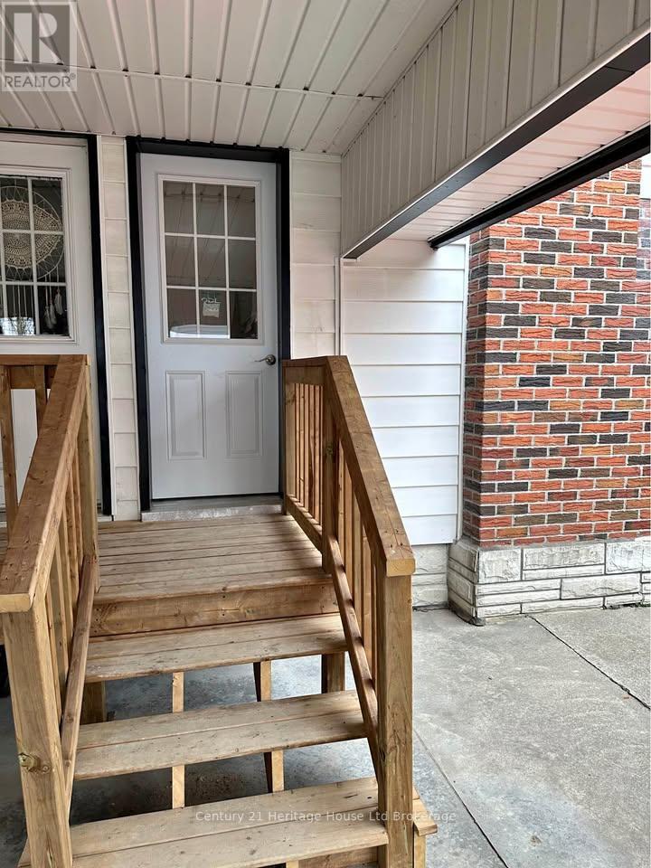 10 Joseph Street Property Photo 18