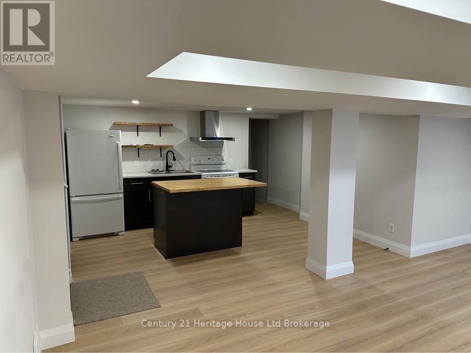 10 Joseph Street Property Photo 21
