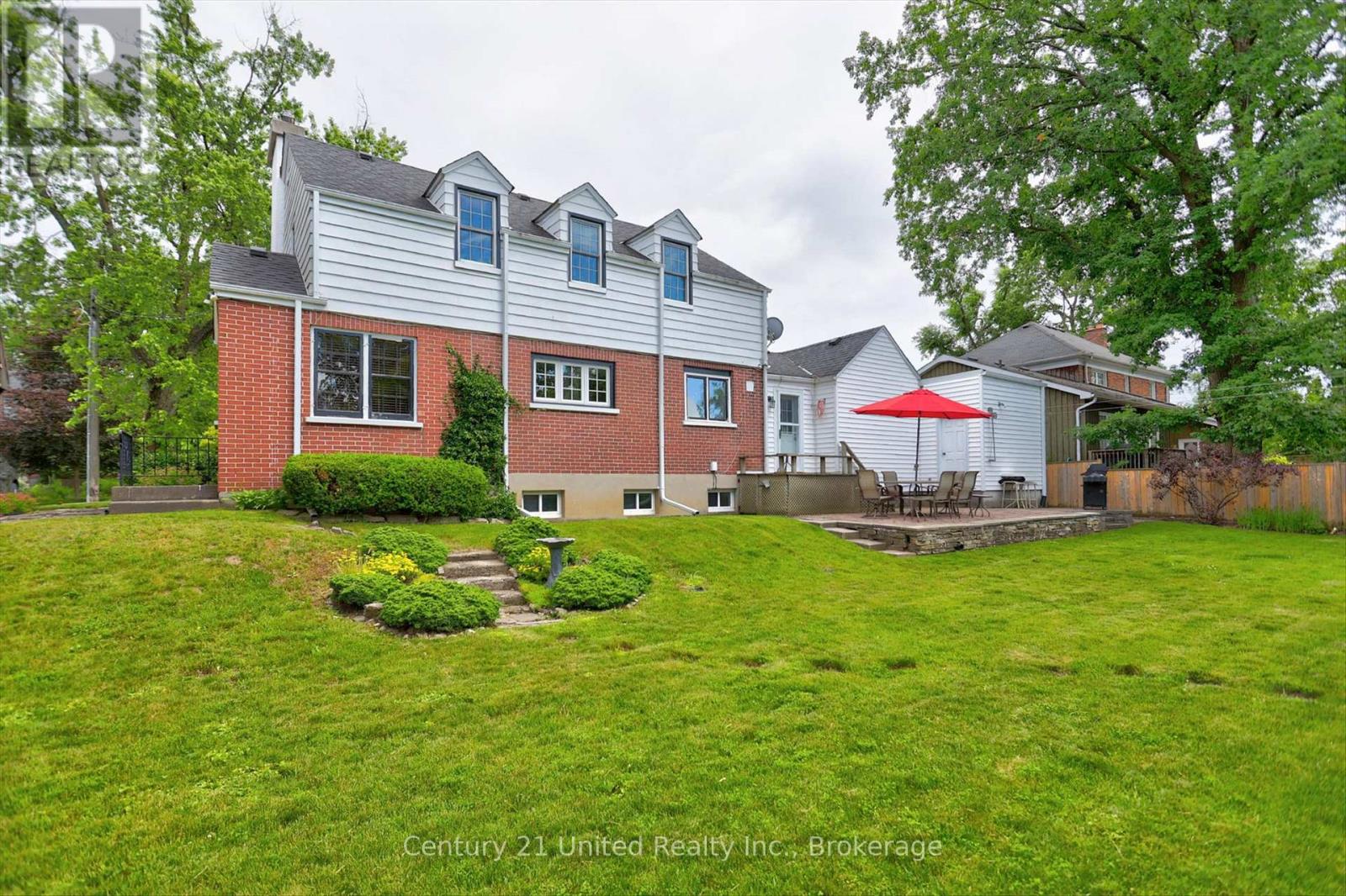 204 O'carroll Avenue Property Photo 29