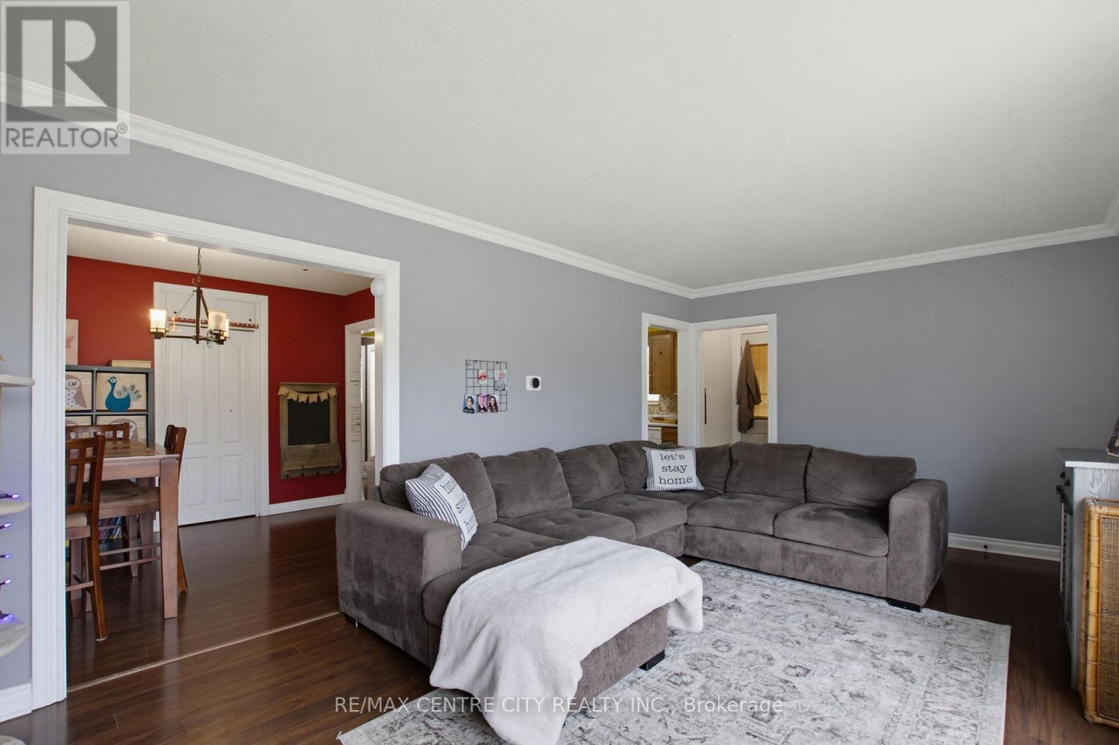 204 Burnside Drive Property Photo 8