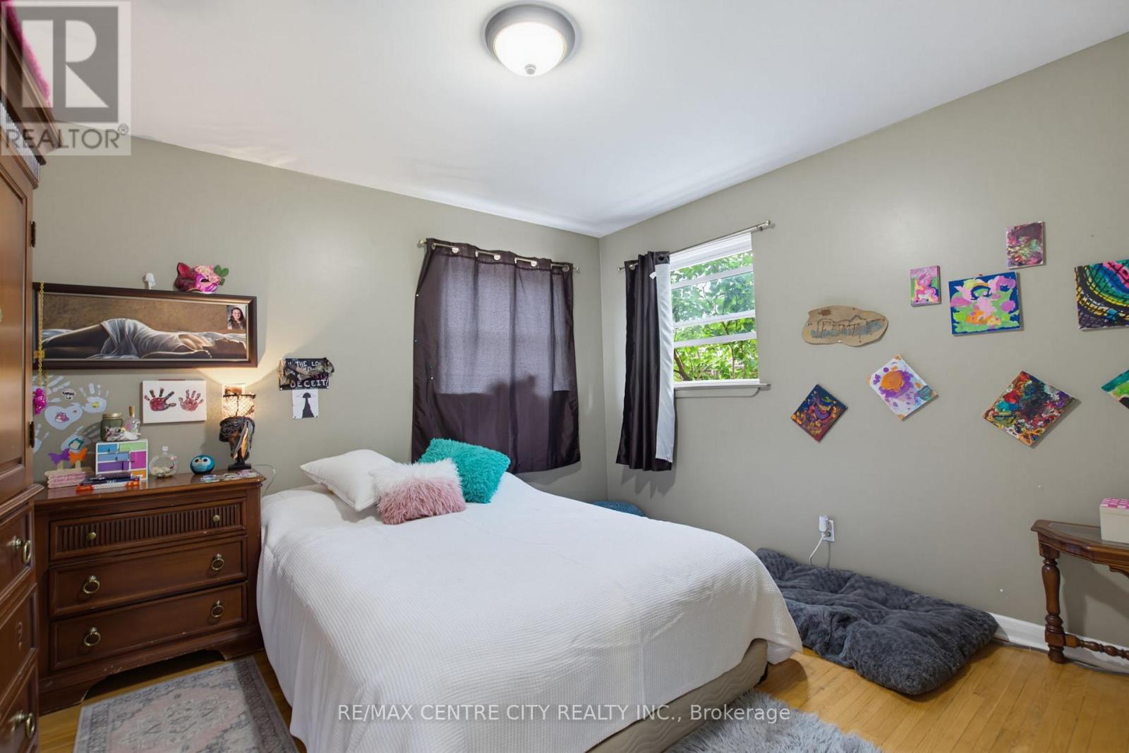 204 Burnside Drive Property Photo 14