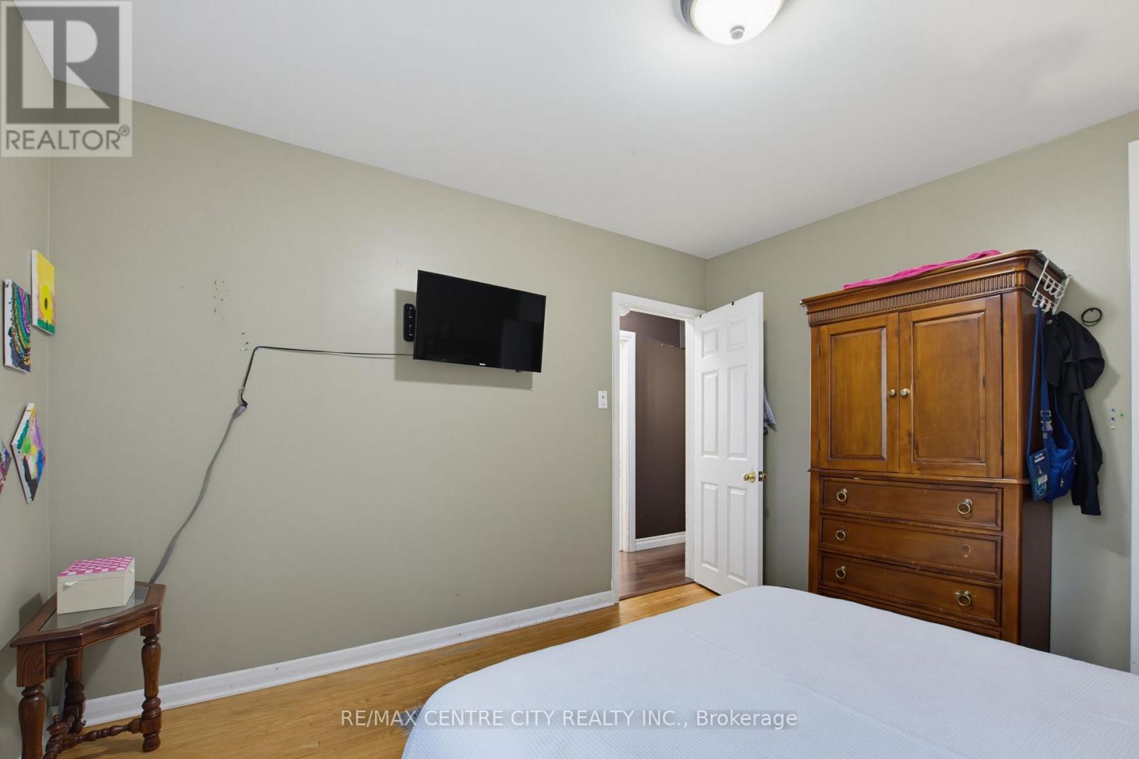 204 Burnside Drive Property Photo 15