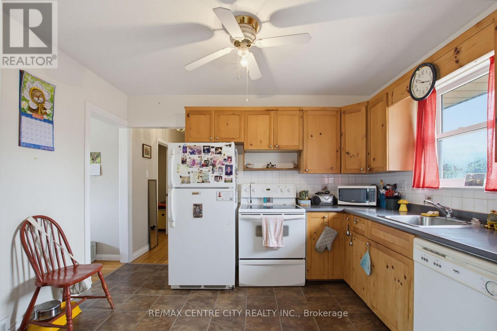 204 Burnside Drive Property Photo 30