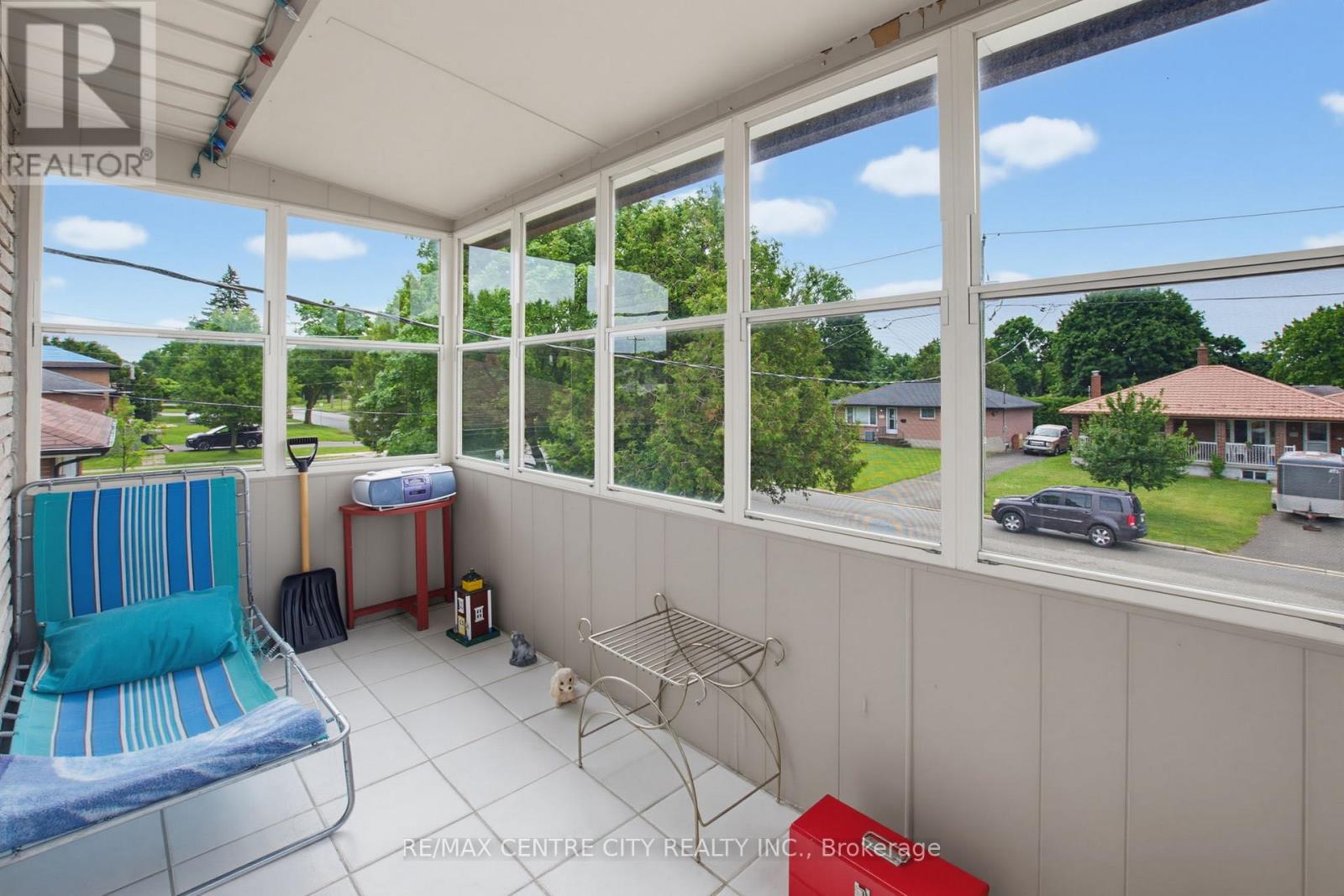 204 Burnside Drive Property Photo 33